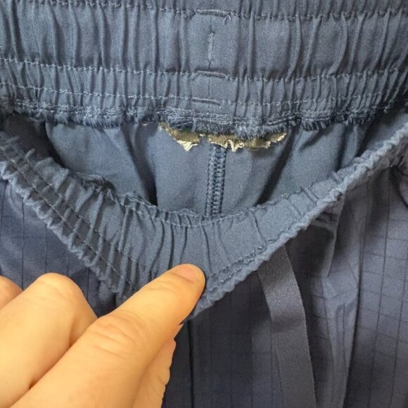 Under Armour Project Rock Joggers Navy Blue Size Small Underarmour Sporty - Picture 8 of 9